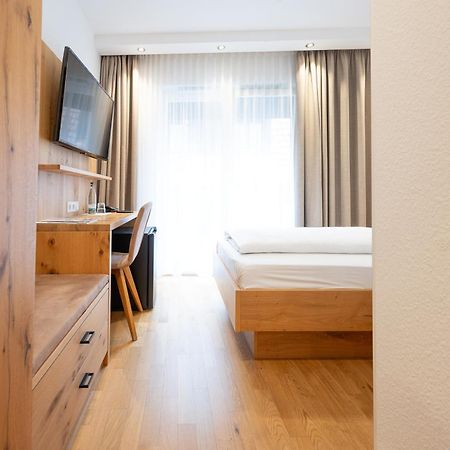 Hotel & Gasthaus Loewen Waldkirch Dış mekan fotoğraf
