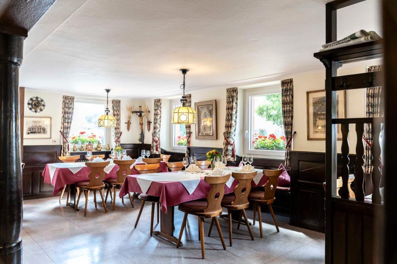 Hotel & Gasthaus Loewen Waldkirch Dış mekan fotoğraf