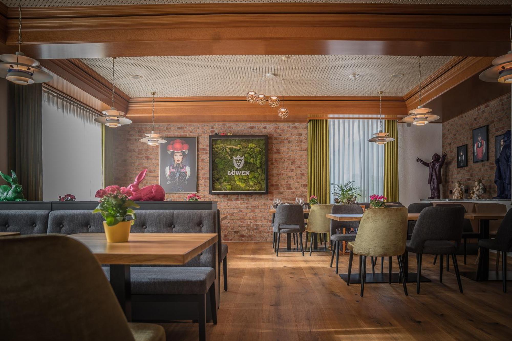 Hotel & Gasthaus Loewen Waldkirch Dış mekan fotoğraf
