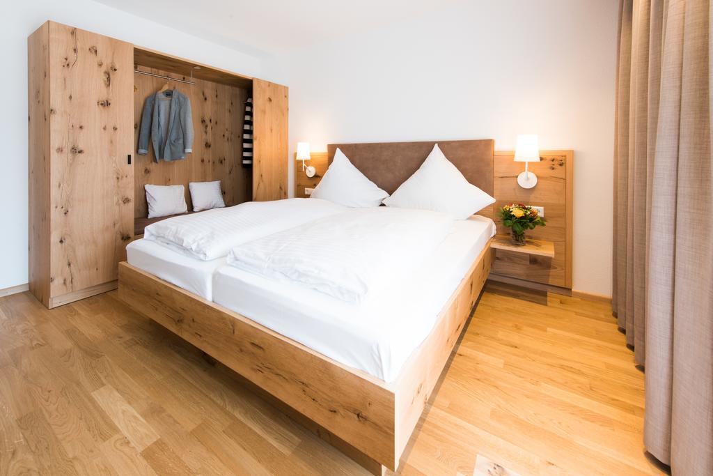 Hotel & Gasthaus Loewen Waldkirch Dış mekan fotoğraf