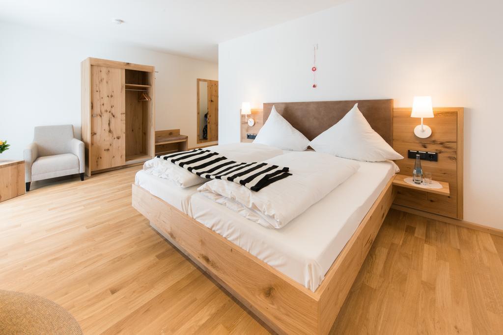Hotel & Gasthaus Loewen Waldkirch Dış mekan fotoğraf